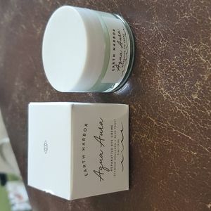 2/$30 Earth Harbor Aqua Aura Reparative Eye Cream NEW